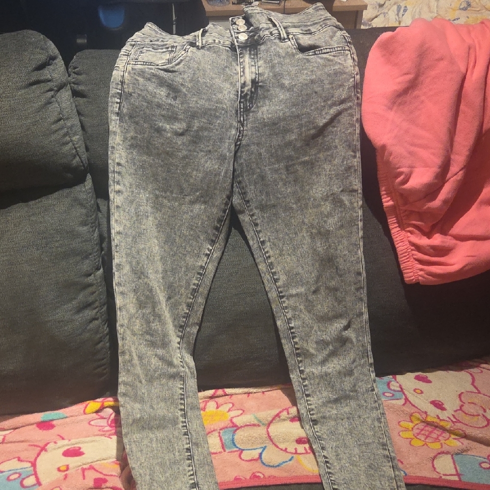 Women's Acid Wash Jeans